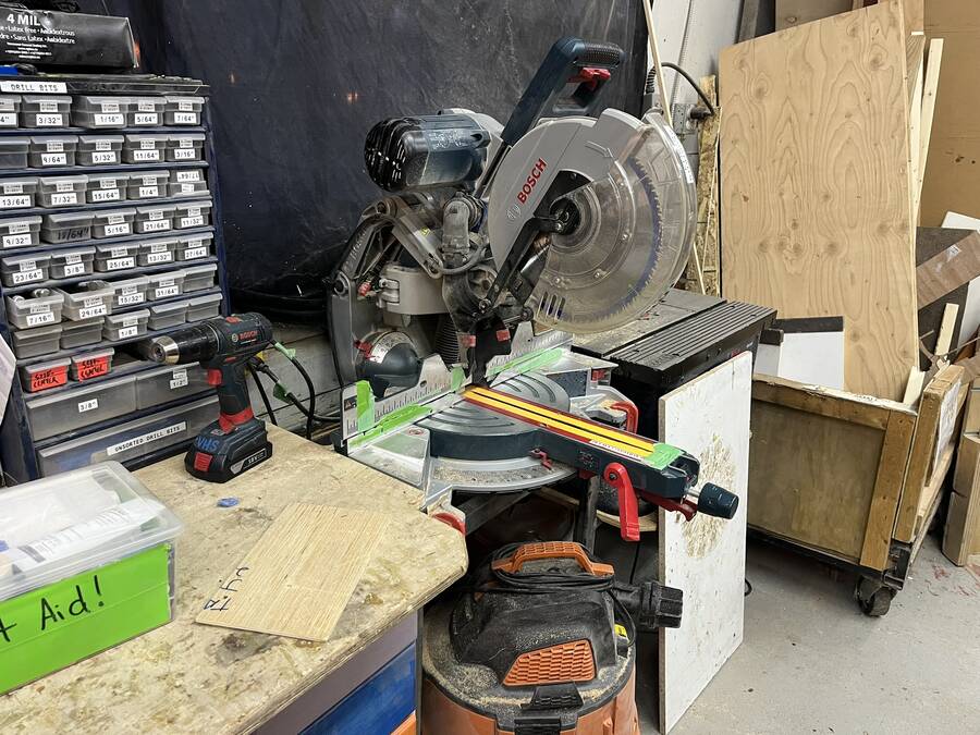 miter_saw.jpeg